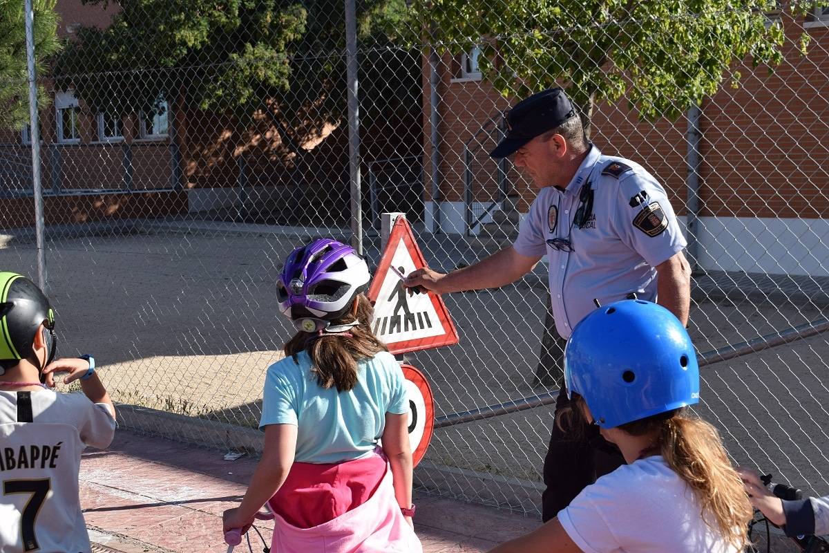 Policia Brunete tweet media