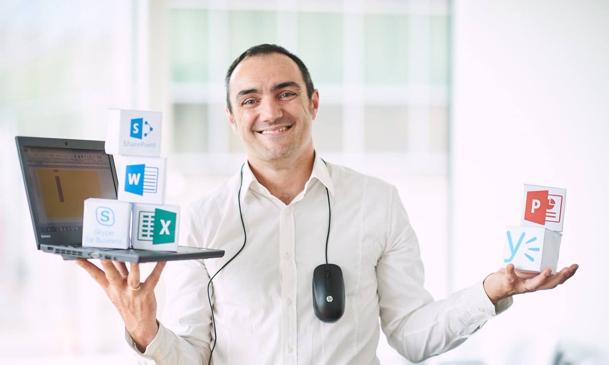 Wil je je kennis van de #Office365-toepassingen graag met anderen delen? Ideaal, want wij zijn op zoek naar versterking voor ons team Digital Coaches. Interesse? Stuur snel een mailtje naar yourjob@xylos.com of bel naar +32 2 264 13 20. >> okt.to/mp1hYE