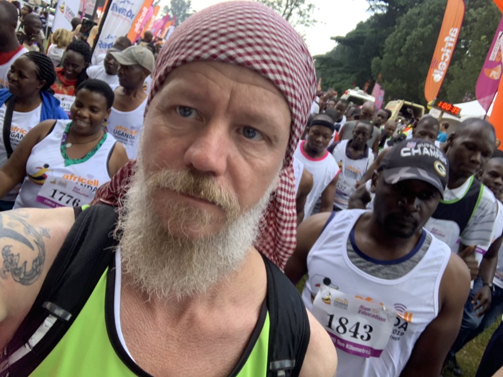 Christopher Burt tweet media