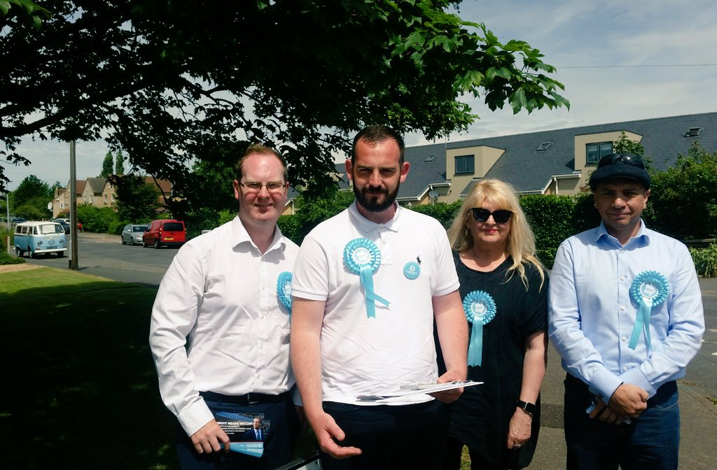 Glenn_Williams1's tweet photo. Things are hotting up in Peterborough. After a morning speech from Mr Farage &amp; candidate @MikeGreeneTBP it was time to talk to the people that matter. Met my new MEP @MartinDaubney &amp; great to make friends with @AdamJSBounds &amp; @BrexitSusie too. #BrexitFactor #Factor50 https://t.co/gAJj3rUkjZ