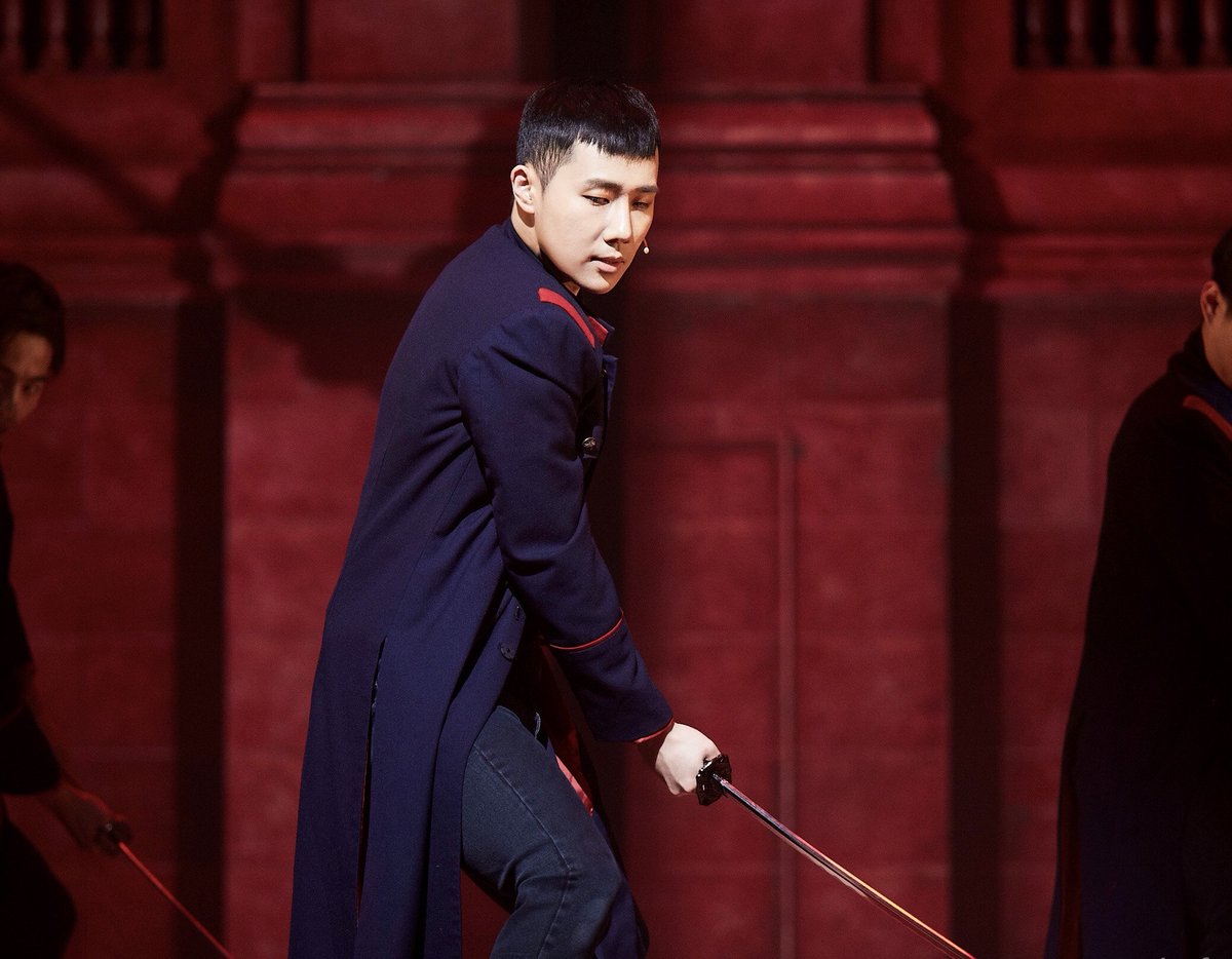 Official_IFNT's tweet photo. [#INFINITE] 102회동안 지청천 성규군과 함께 해 주신 관객 여러분 감사합니다. 건강한 모습으로 또 만나요! https://t.co/lU19Pq9jiv