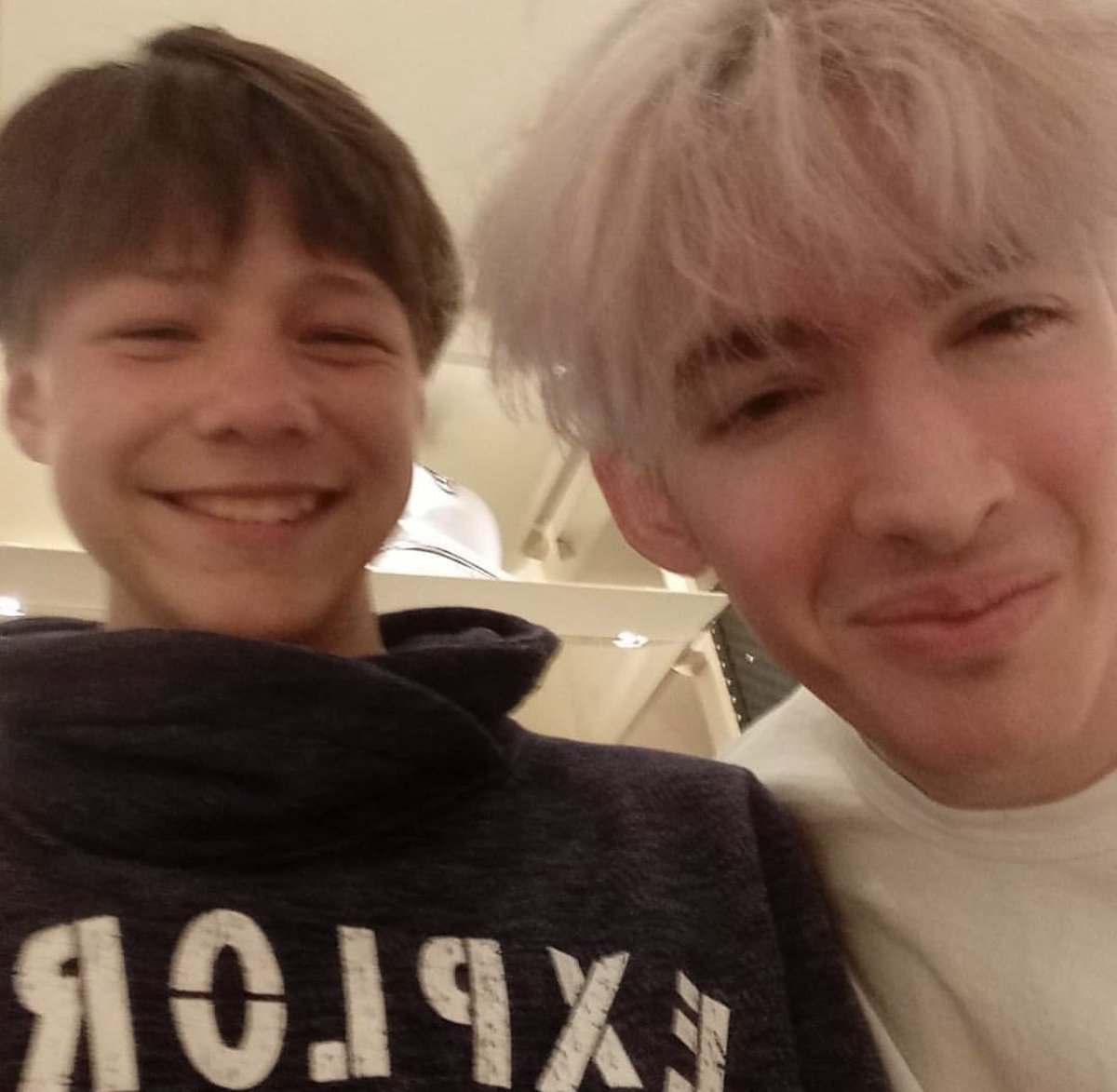 Albert On Twitter Met Sucrebers At Mall And Bought Women S Shoes