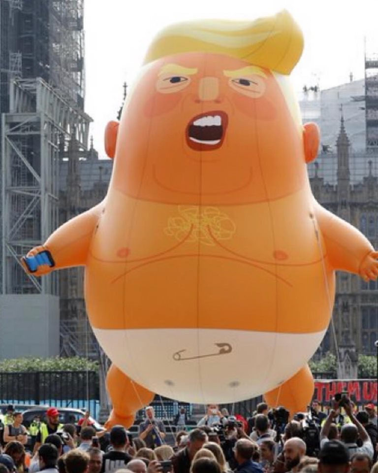 joncoopertweets's tweet photo. BREAKING: The Trump Baby blimp was just approved to fly over the city of London during Trump’s upcoming visit! 🇺🇸🇬🇧
#BabyBlimp #TrumpBabyBlimp https://t.co/i1APxtKD9O