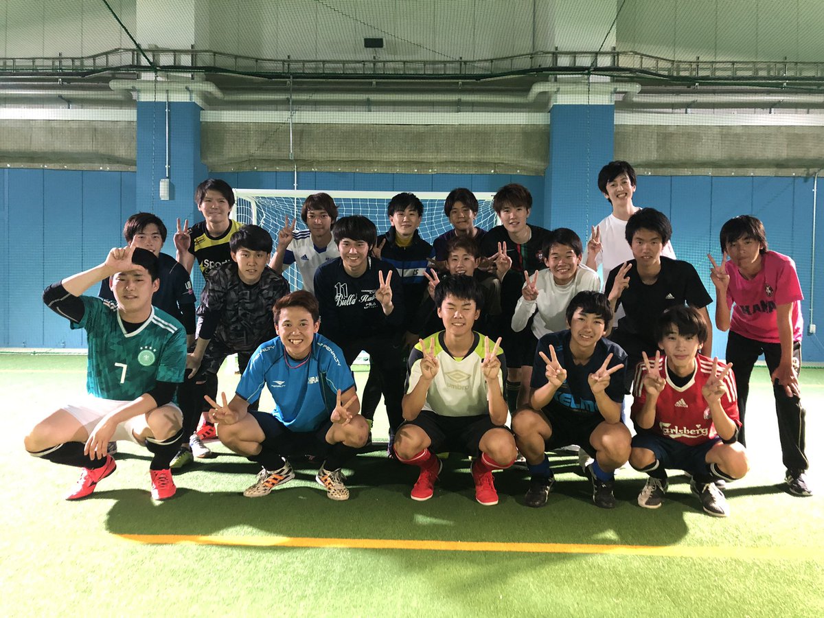 ssl_m17's tweet photo. #大阪ソーサル 
初企画！みなさん楽しそうにプレーしていて「楽しかった！」という声が聞けて、すごく不安だったのですが企画して良かったです☺️
これからも企画していきますので、このフットサルで繋がった輪がもっともっと繋がっていきますように！！！
ご参加ありがとうございました☺︎ https://t.co/kCGaxDvXHT
