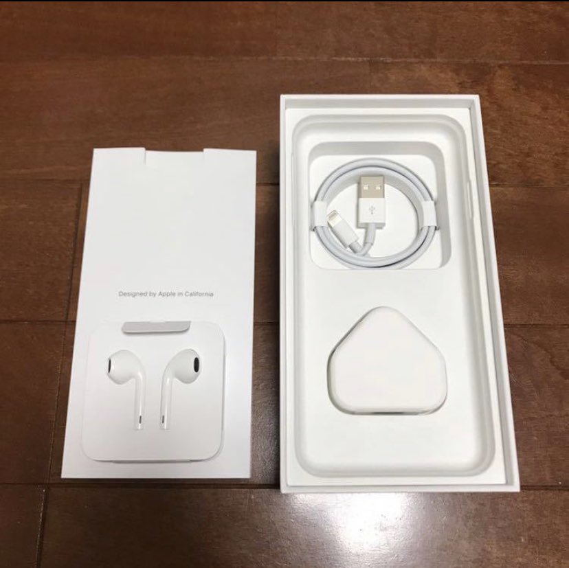 itunescard77's tweet photo. 🎁再入荷プレゼントに必見🎁

なんと今回iPhoneXS  MAXの512GB入荷しました！高額iPhone✨

⚠️郵送先ご住所を教えられる方限定

✨ iPhoneXS MAXのプレゼント企画😸
✨応募方法:フォロー&amp;リツイート頂いた方にDMでご案内♪
✨当選人数:1名様🔥
✨期間:6/9(日)まで⚠️

当選者様にはDMを送ります！ https://t.co/WsqJUgBzYB