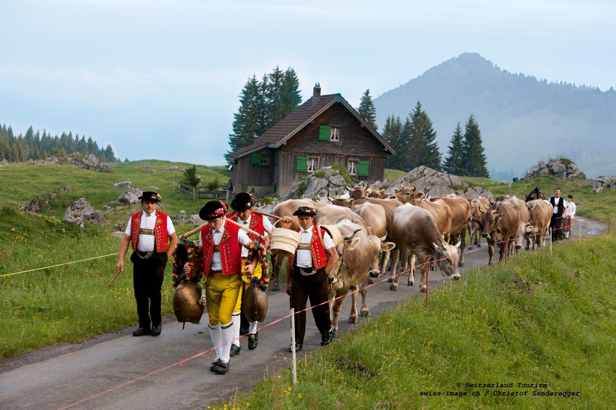 Швейцария численность населения. Йодль Швейцария. Традиции Швейцарии Betruf. Йодль Швейцария пастухи. Кантон Аппенцелль.