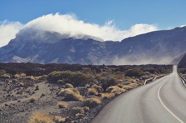 A little bit of a #tbt to a place where I'll soon be 💙
Home is where your heart is... and yeah, to me it kind of means this 🌍🌏🌎 Where is *home* to you? Do you have a sense of belonging to more than one place? Do you feel very proud of one land or doe… bit.ly/2XkKNvO