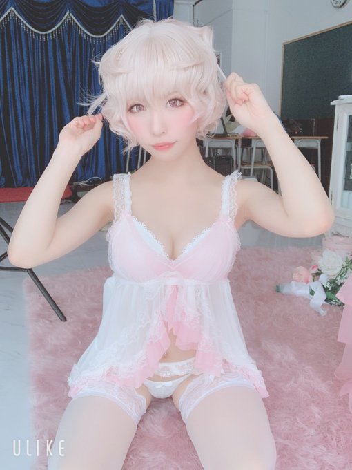 Twitterのコスプレ画像32
