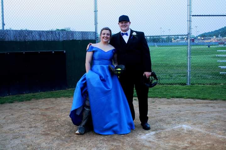 miknbsmom's tweet photo. When you go to prom with an umpire you just have to...@ofa_softball @OFAAthletics1 @OFA_Sports_BC @ofa_yearbook @OFAPrincipal @Green__Corey https://t.co/qfy8zV3lJt
