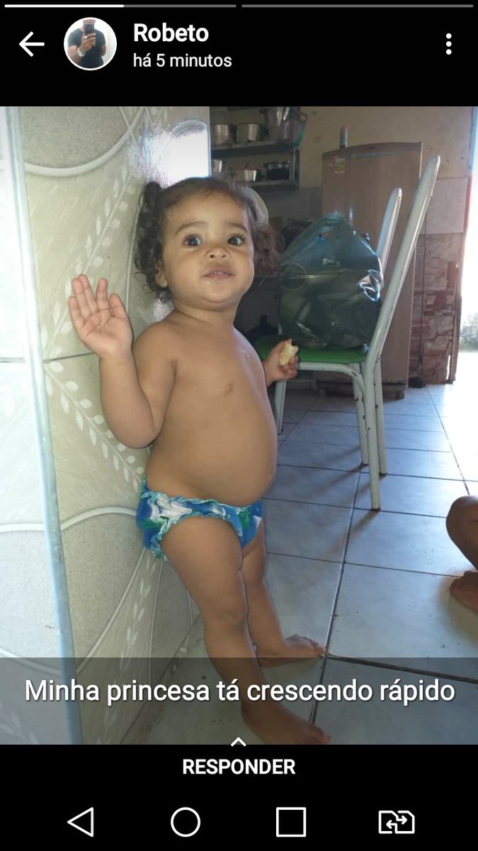 CaozinhaS's tweet photo. Linda da tia https://t.co/huSBe5apzw