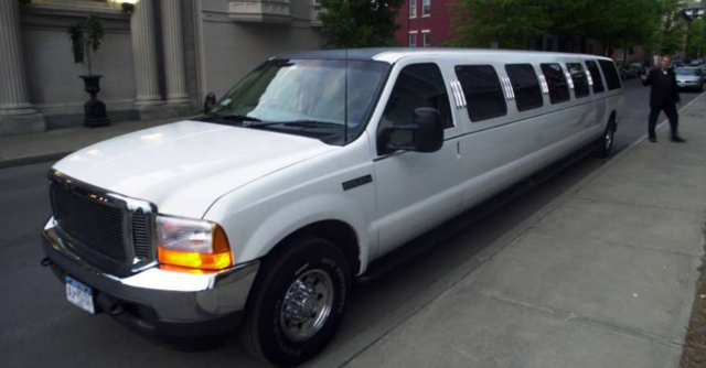sullivanlimos's tweet photo. You’ve probably seen the Schoharie limo crash story before. However, a driver came out and said that this stretch limo had problems three years before the crash back in October: https://t.co/CAvzoLatR6 #limosafety #limousineservice #denver https://t.co/UAuR3sKKCA