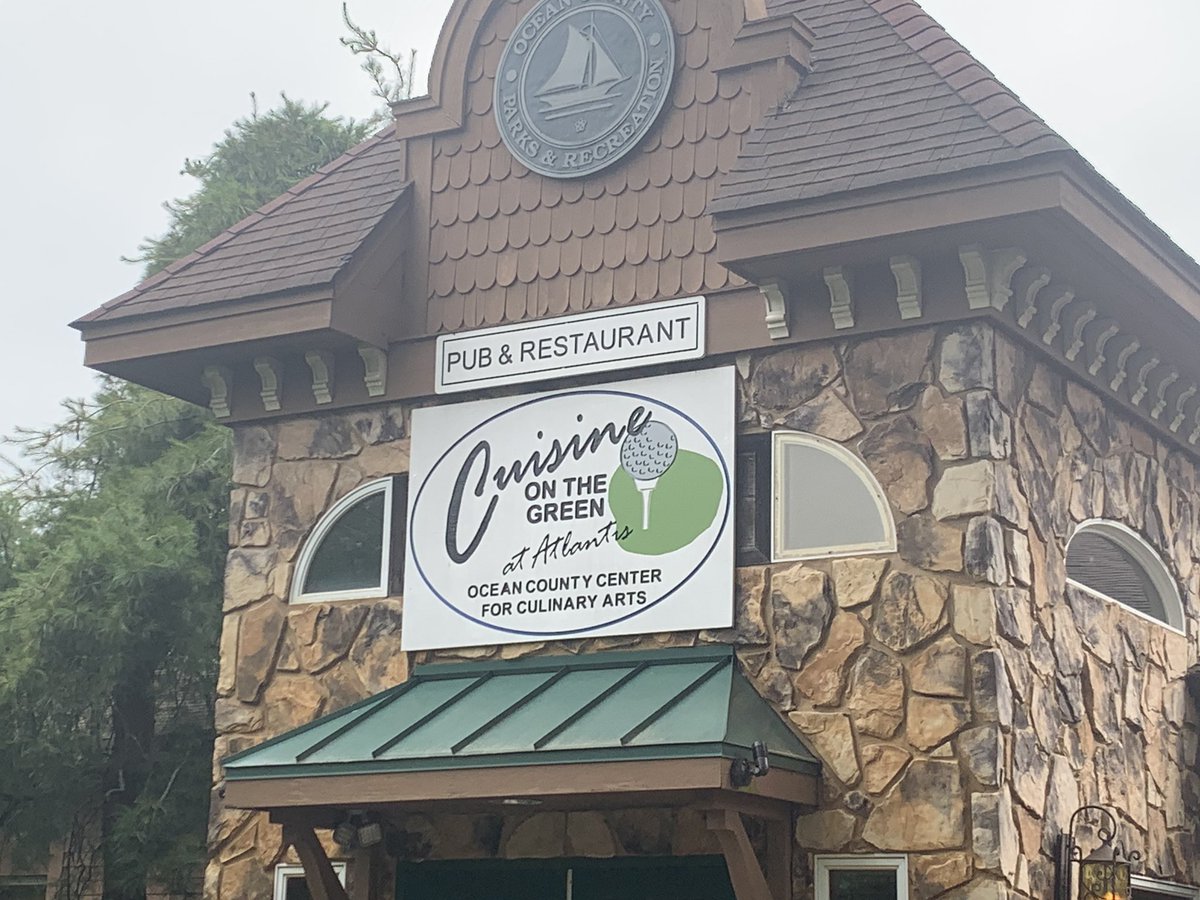 michaelmaschi's tweet photo. @OCVTS and the Ocean County Foundation for Vocational Technical Education preparing for Music on the Green at Atlantis Golf Course in Little Egg. Join us for great music, food, and friends starting at 11am. Plan to stay through dinner, great specials at Cuisine on the Green! https://t.co/7R1XXZidxf