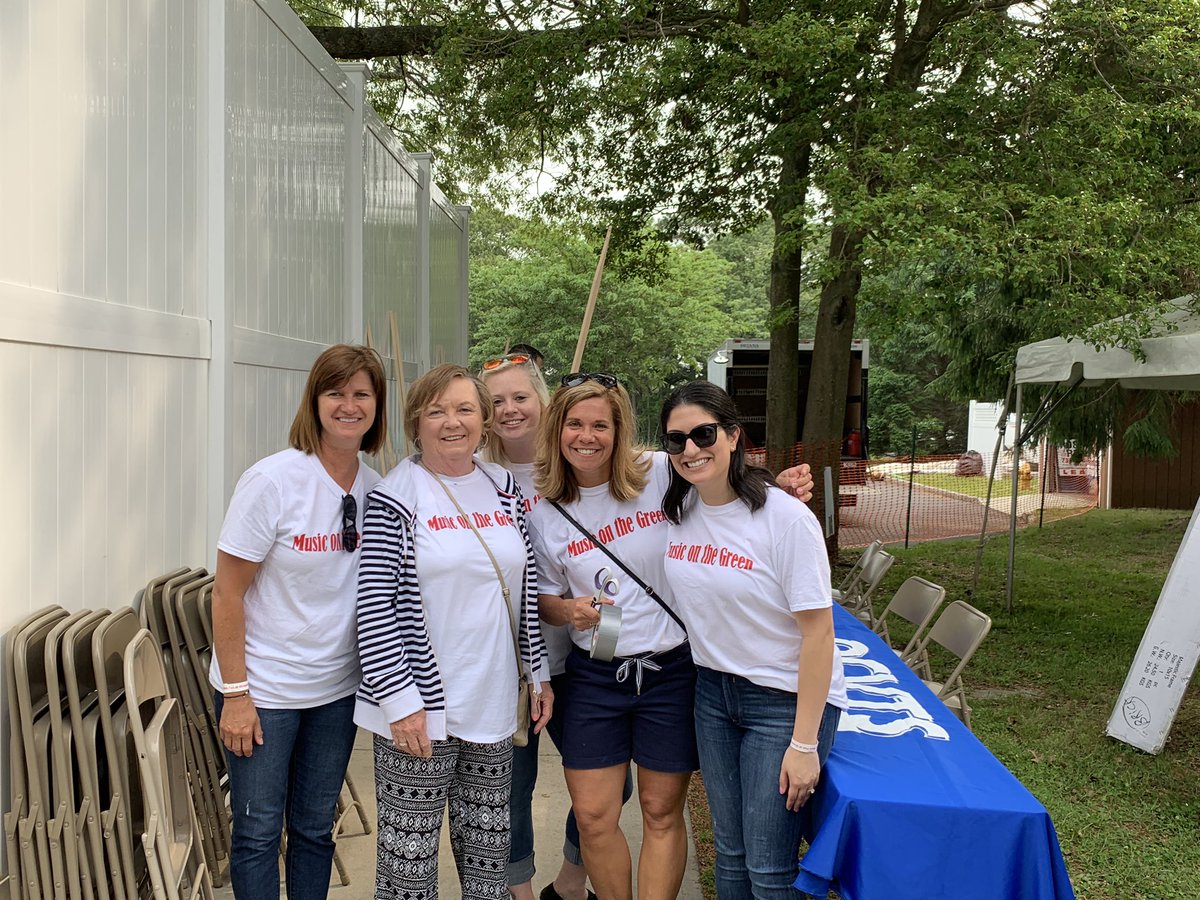 michaelmaschi's tweet photo. @OCVTS and the Ocean County Foundation for Vocational Technical Education preparing for Music on the Green at Atlantis Golf Course in Little Egg. Join us for great music, food, and friends starting at 11am. Plan to stay through dinner, great specials at Cuisine on the Green! https://t.co/7R1XXZidxf