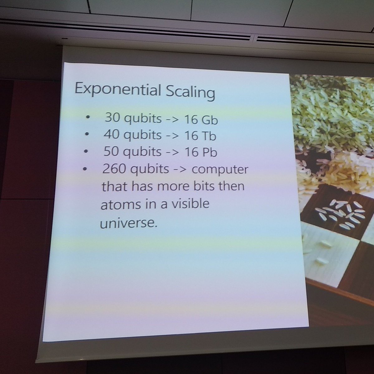 DrConnectedCar's tweet image. Irre, wie viele Daten ein #quantumbit speichern kann... Erfahren auf dem #dwcd19