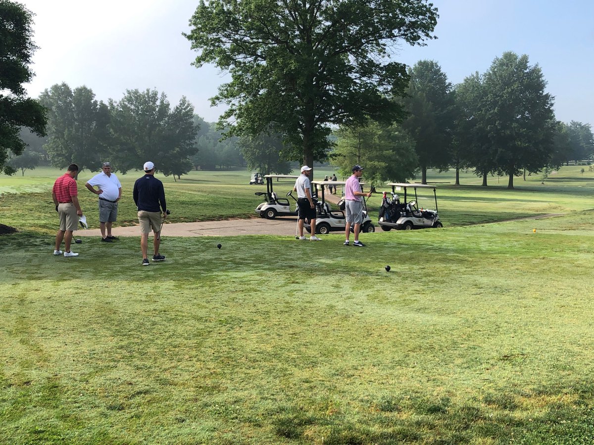 GolfBGKY's tweet photo. Another group of photos from am round of 2019 Walker Memorial. #walkerrock https://t.co/w0T13AwwOh