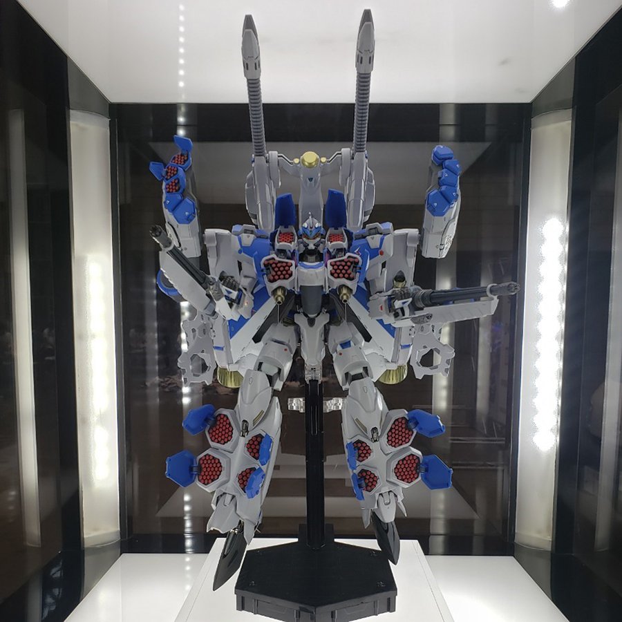 最初の DX超合金マクロスΔ ジークフリード アラド機 アーマード