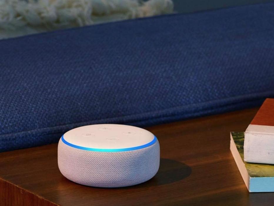brands_direct's tweet photo. Improved sound &amp; a new design compared to the previous-generation #AmazonEcho Dot! https://t.co/1ECFAibnG2 #brandsdirect https://t.co/eywLLDtrEs
