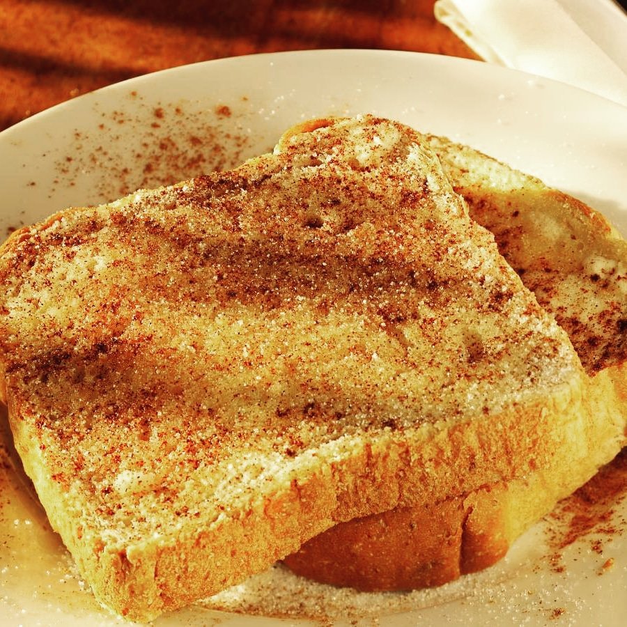 DaddysJB5's tweet image. Perfect way to start the weekend... a simple breakfast with #ALittleSomethingExtra.
Cinnamon toast sprinkled with #MagicDust.