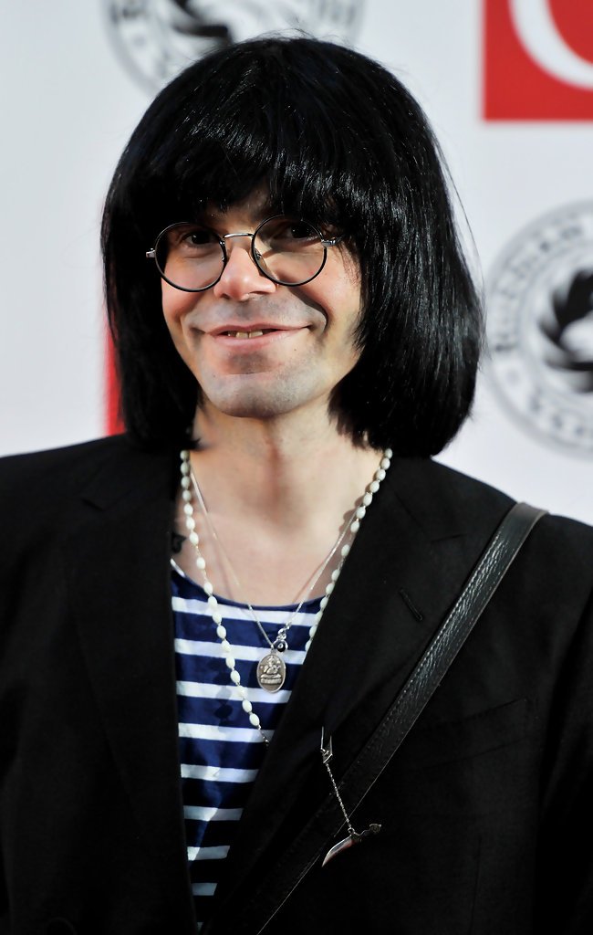 Happy Birthday Tim Burgess 

The Charlatans - One to Another

 