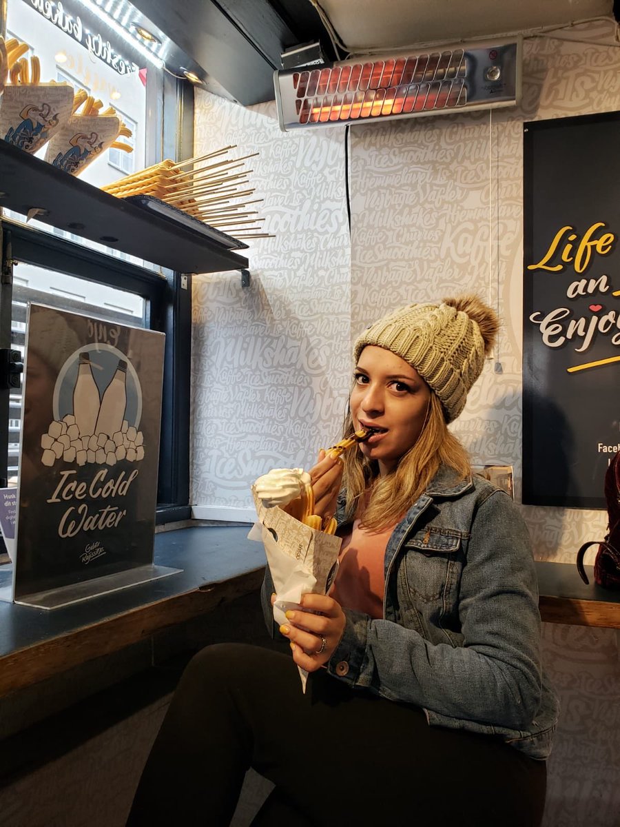Kattittude_'s tweet photo. Copenhagen understands churros #ImComingBackForYou https://t.co/2IiS1OhvuB