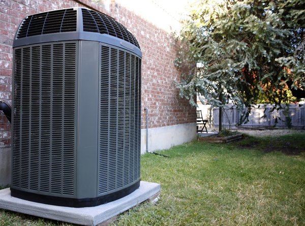 SalesFuel's tweet photo. Summer is almost here and HVAC Shoppers are hot on #AdMall this week! Get the latest audience data and see what motivates these shoppers in the NEW 2019 #AudienceSCAN report. #SellSmarter https://t.co/pSZcHz6BlU