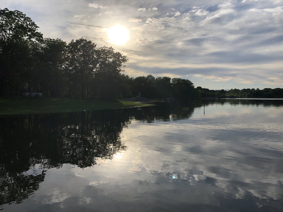 CBGeneralProp's tweet image. READY for some Fishing?  Located just 30 miles from St. Joseph, @SmithvilleLake receives more fishing pressure than any other large reservoir in Missouri. Its steady, high-quality fishing for bass, crappie, walleye, catfish and white bass is a lure most anglers can’t ignore.