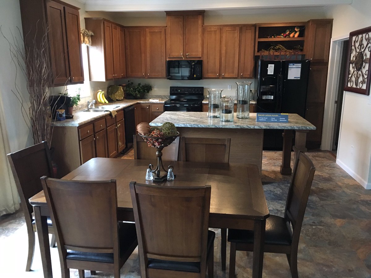 cool1047hits's tweet photo. The possibilities are endless when customizing your family's new home at Clayton Homes of Searcy! And you can save big during the EXTENDED Prefabulous Sale! #ClaytonHomes #ad https://t.co/mMwV0LdesZ