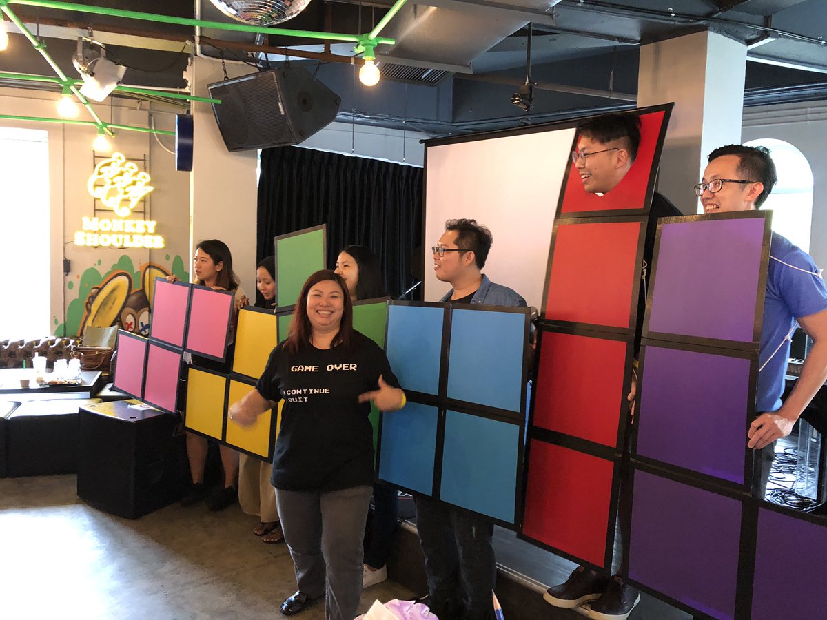 gohzw's tweet photo. .@SGTweeps we are so grateful, thankful and blessed by the wonderful #TweepBit party lovingly prepared by the @TwitterSG Team Kampong ๐ We laughed & had so much fun while dressed up & playing games ๐ฅณ Thank you for all your hard work! https://t.co/vR8D5kJEHa