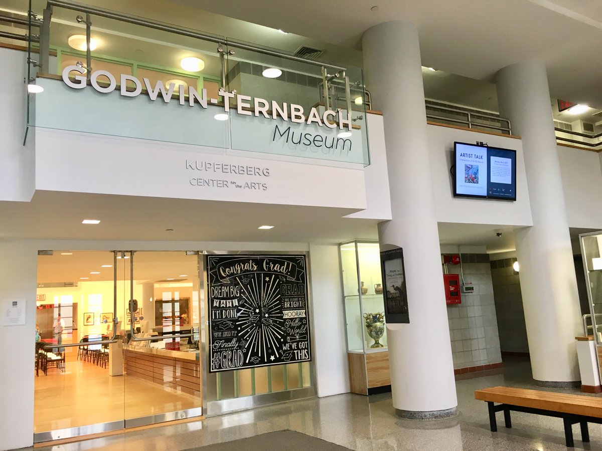 GodwinTernbach's tweet photo. Congratulations Class of 2019!
May your future be bright and colorful.
We wish you all the best! #gtmuseum #museum #art #education #Queens #CUNY #KCA #event #graduation https://t.co/2Gg0ZTCaaW