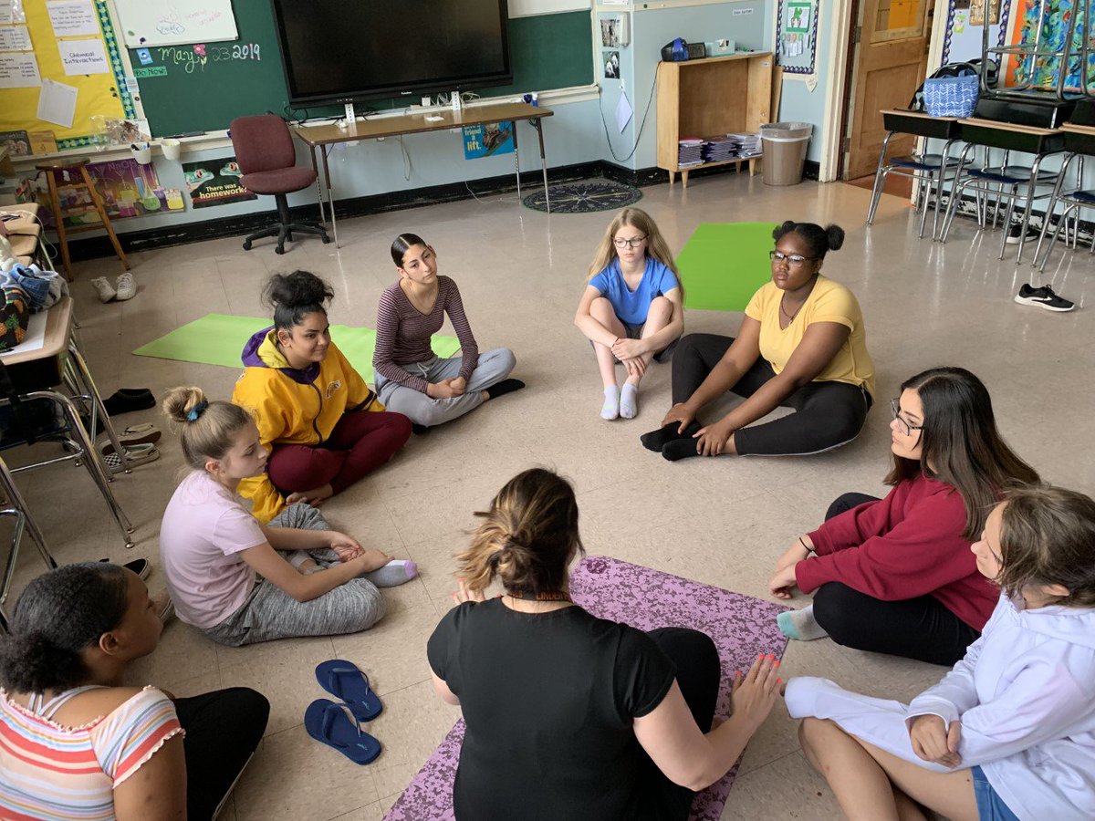 LPS_McManus's tweet photo. Being a leader means having a strong sense of self. There have been recent studies proving that both yoga and meditation can help do just that! Our Leading Ladies, a club ran by Ms. Correia, had a mindful moment last week doing some group yoga. #MMS1819 #HaveAGreatDayAtMylesJ https://t.co/eCxLXlqNs5