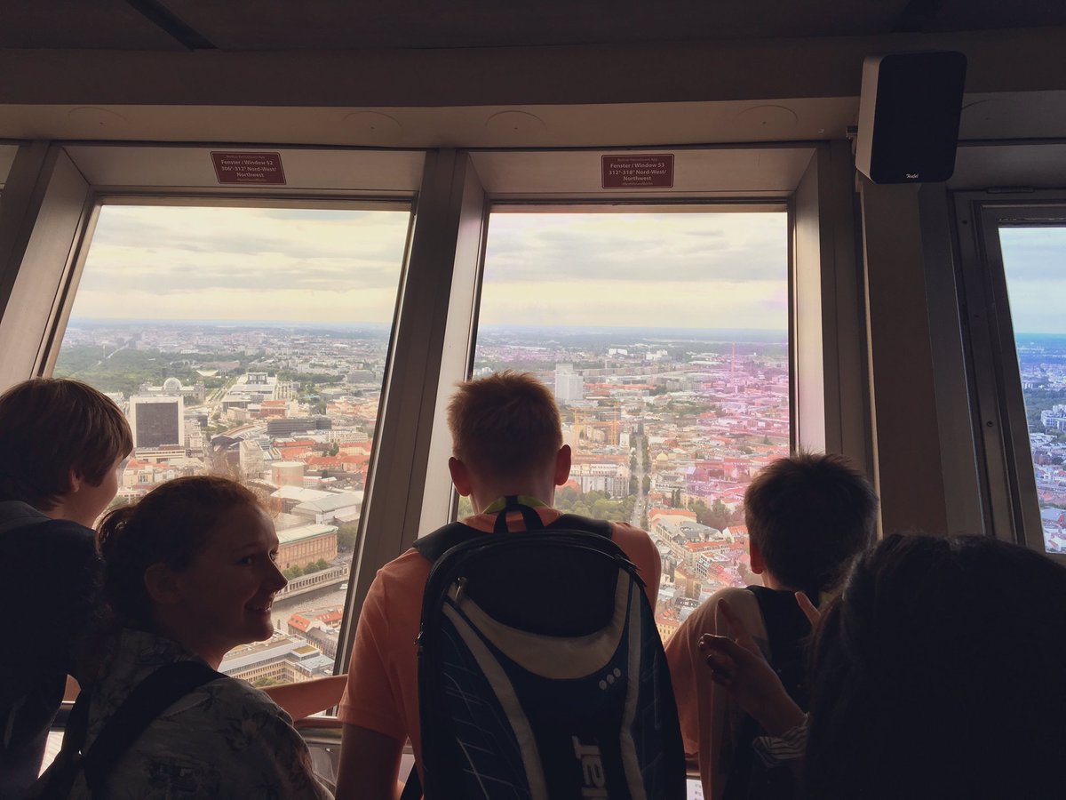 solschMFL's tweet photo. @solsch1560 fantastic views up  @Telespargel1969 on a sunny 😎 day. More fascinating history about its construction in the former East Berlin 🇩🇪 https://t.co/s0UgqTHSMm