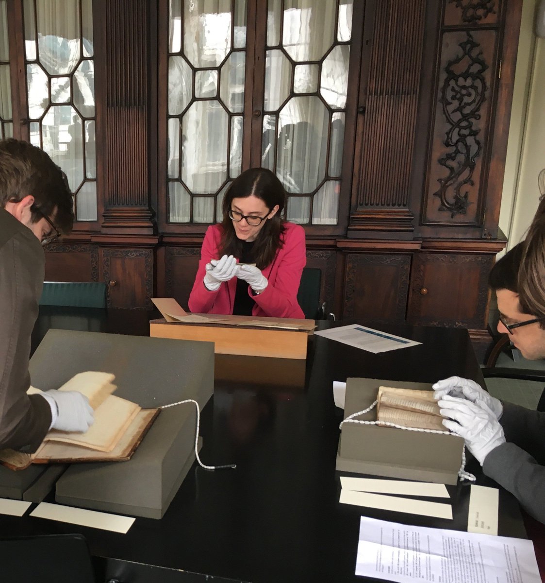 Speakers at the <a href="/TCDClassics/">TCDClassics</a> Latin Grammarians Forum (30-31 May) consulting some medieval MSS from our collections, including the texts of Petrus Comestor, Isidorus and Cicero. <a href="/IrishResearch/">We are now Research Ireland</a> <a href="/TCDHistHum/">TCD Histories</a> <a href="/TLRHub/">Trinity Long Room Hub</a> @TCDdeanresearch #LoveLatinResearch