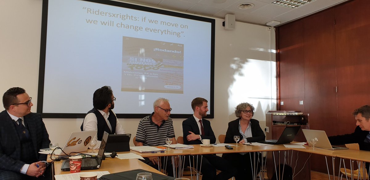 EusebiColas's tweet photo. Julia López, #greDTiSS @DretUPF, talking about plataform workers, how they organise themselves and struggle for their rights, emphasising, among others, the role of @ridersxderechos in the ESC Deakin Fellow Conference 2019 https://t.co/6ZoRwiBiJa