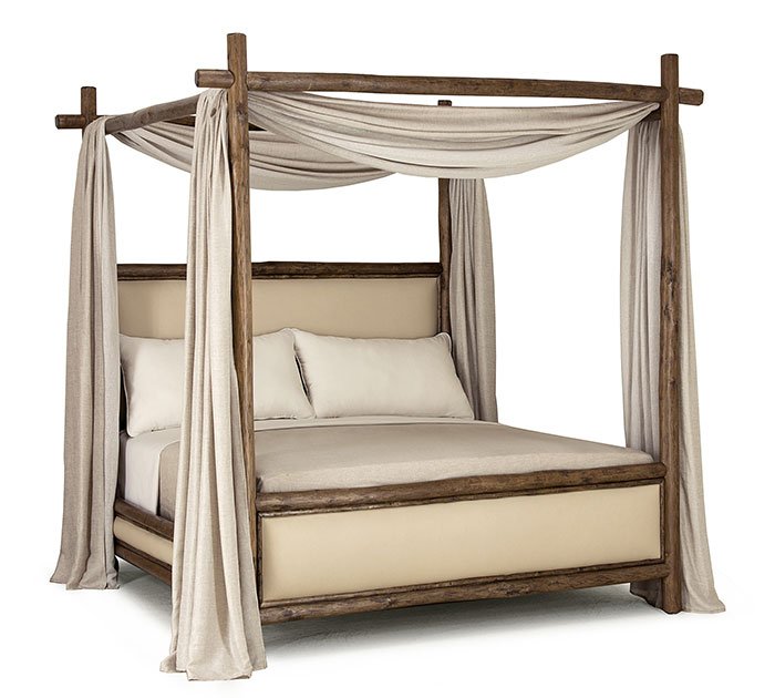 MtnLivingMag's tweet photo. “The bed of kings and the king of beds” has come to the mountains with these handcrafted rustic beauties. See more: https://t.co/Ltw7ApCcuC 😍 @LaLuneColl #canopybed #canopybeds #rusticfurniture #lalunecollection #rusticfurnishings #rusticbed https://t.co/8nHvqS6bGf