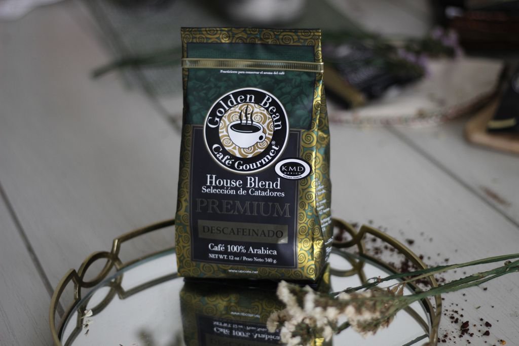 No hay nada como un buen café. #coffee #cafe #coffeetime #coffeeshop #coffeelover #food #love #barista #espresso #coffeelovers #breakfast #latte #coffeeaddict #coffeeholic #foodie #photography #instacoffee #art #coffeegram #caf #latteart #like #goodmorning #caffeine #coffeebreak