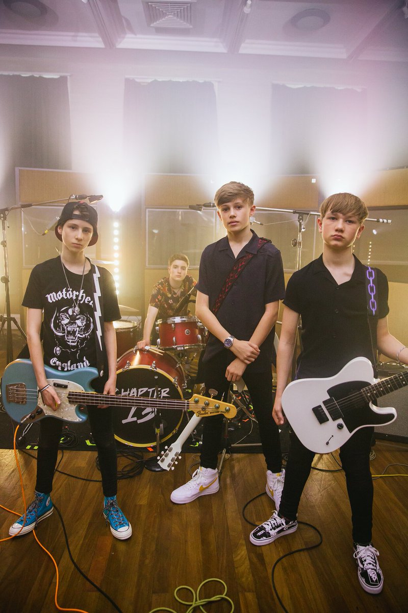 Borderline tweet media