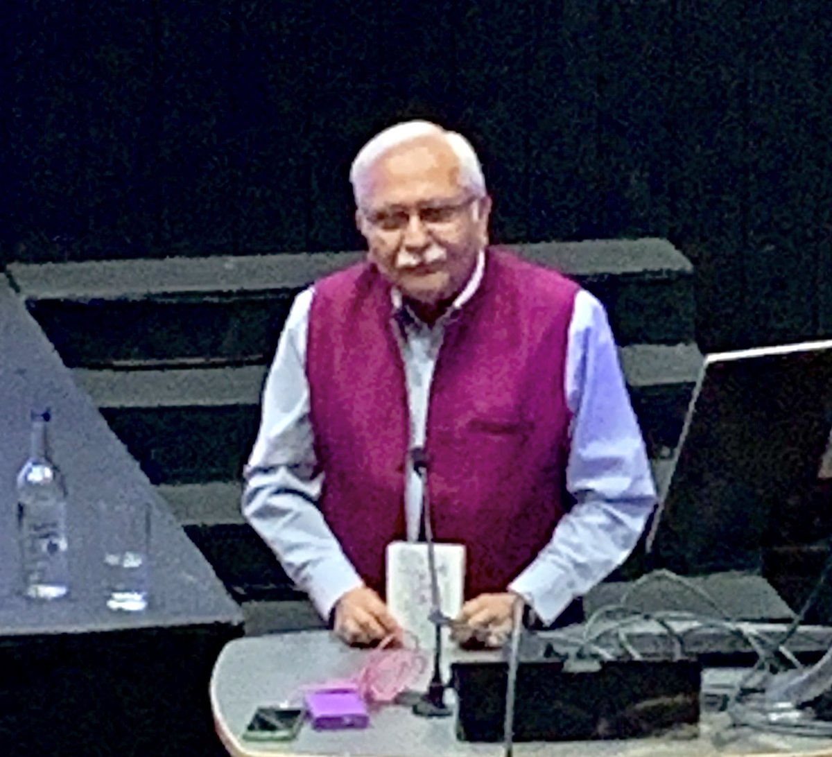 OATempleQuarter's tweet image. Worth missing the ☀️ for an hour or so to listen to the wise &amp;amp; interesting words of Dr Rajesh Tandon, speaking @BristolUni
“Learning from life makes us less arrogant about our knowledge and keeps us learning forever.”
#realprojects #competenceandcharacter #socialresponsibility