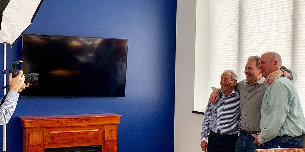MarxGrp's tweet photo. Who doesn't love a Frank-n-Tom sandwich?! Having the whole team together last week was so much fun, these guys couldn't hide their smiles - even in their headshots! #BestBosses #MBEGroup https://t.co/oDtBUEd9IG