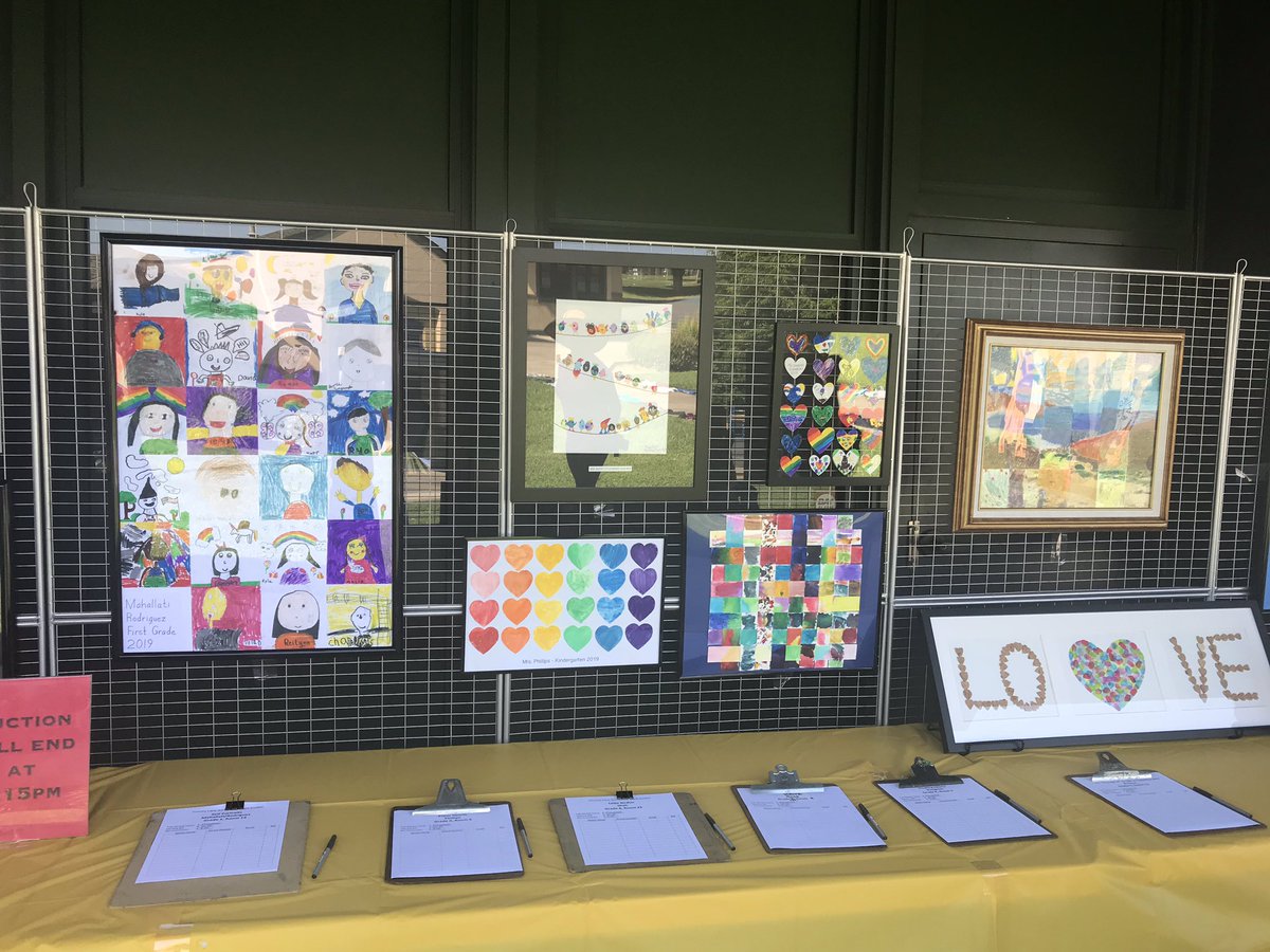 Country Lane tweet media