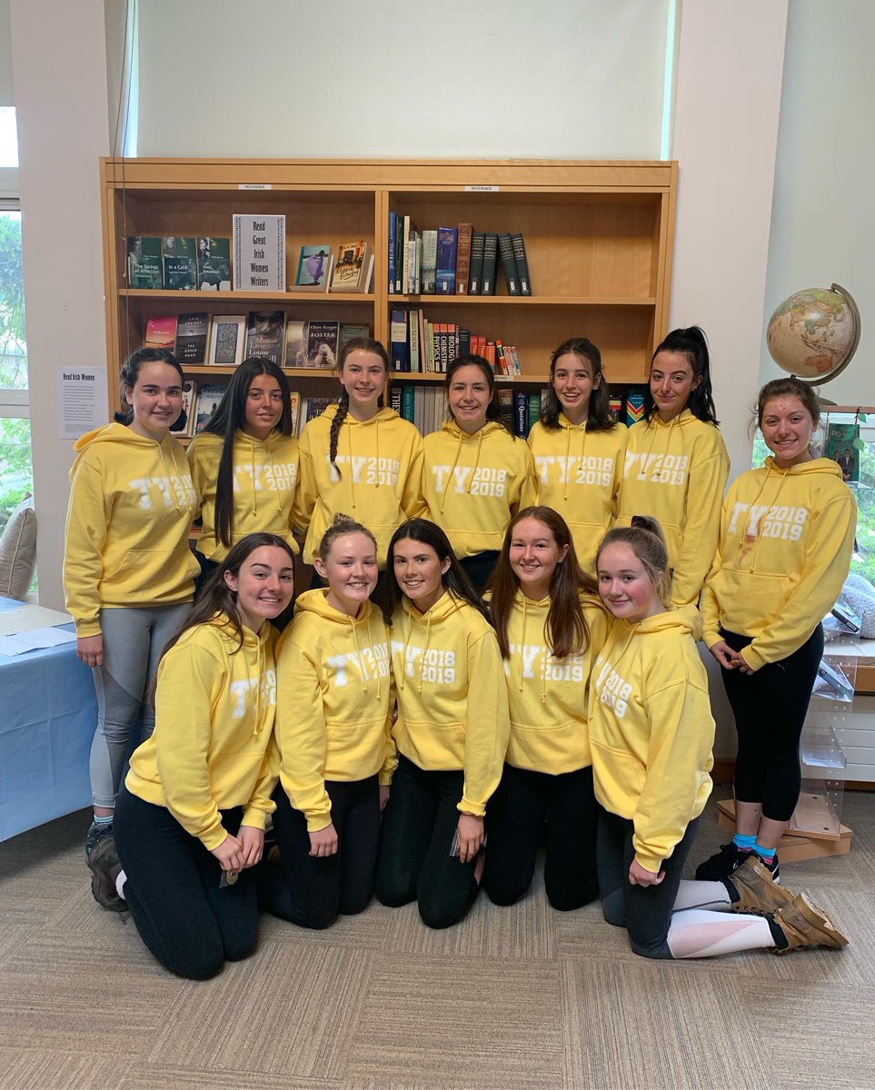 StJosephOfCluny's tweet image. TY Prize-Giving 2019! 💙🎉🏆

What a year our transition year students enjoyed... they are now off to #marlaypark to begin their Bronze @gaisceaward hike! 😊👏🏼

Well to all the award winners and to Ms O’Riordan on all her hard work!👏🏼

#MoreThanASchool #ClunyKilliney #ClunyFamily