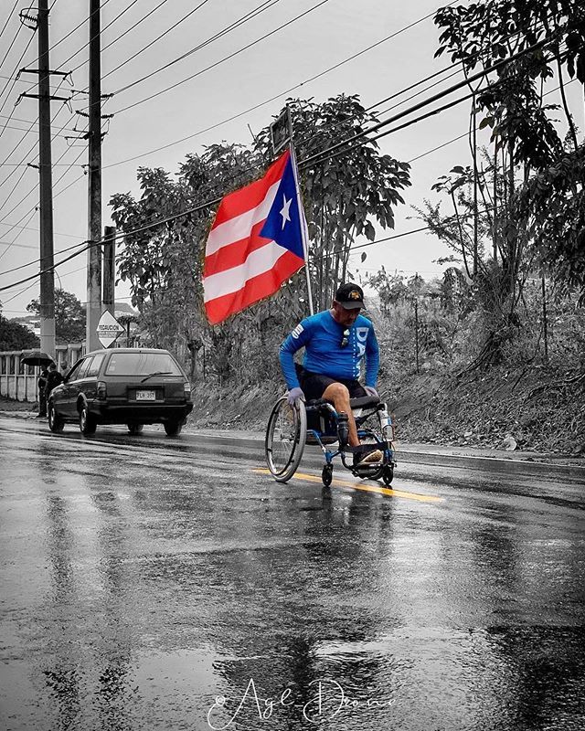 tiratepr's tweet photo. Una foto que dice más que mil palabras, el mensaje es sencillo.... NUNCA TE QUITES
:
Esta caballero participó de la caminata ayer #davida y completó el trayecto de Guánica a Guayanilla con todo y lluvia💦!! Sin duda querer es poder!! Añádele que llevaba una foto de su “hero” … https://t.co/24AyQcvzF5