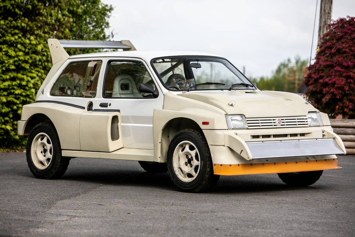 Group B Metro 6R4 With Just 7 Miles Heads To Auction
conceptcarz.com/a32210/group-b…

#GroupBMetro6R4 #silverstoneAuction #GroupBrallying #HenriToivonen #6cylinderRally4wheeldrive #DoningtonMuseum #AssemblyManual  #groupB #carAuction #collectorCar #forSale