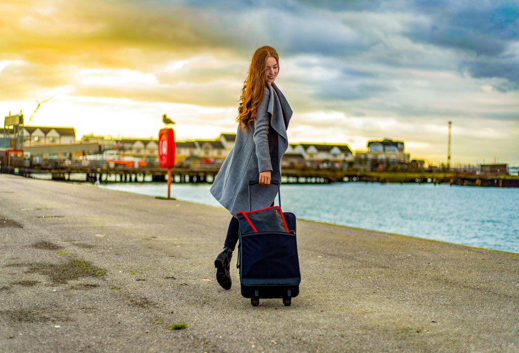 BagsTardigrade's tweet photo. With top-grade fire-safe materials, this document bag can stand up to heat &amp; fire with an added layer of protection that gives you extra time to get your valuables to safety.
https://t.co/nbmkU9sC1A 
#TardigradeBag #Bags #FireproofBag #FireResistantBag #WaterResistantBag https://t.co/73JRgkidAJ