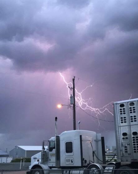 maggieKTVB7's tweet photo. Boom! Did you see the lightning and hear the thunder last night? The sky put on quite a show. Look at these great viewer photos sent in to us here at @KTVB. Do you have one? Use the hashtag #7spring.
WEATHER: https://t.co/41si0sejKT https://t.co/ydZs0oY4Fz