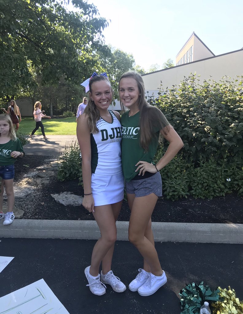 kmitchell230's tweet photo. happy birthday @elizamitchell01 thank you for being the best sister love u https://t.co/3bgwf7n29f