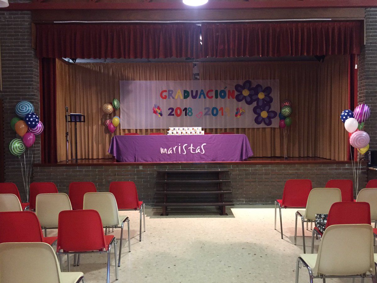 iggaus's tweet photo. Si tuviera que elegir un momento de todos los vividos hasta hoy en el colegio, lo tengo muy claro. Hoy es el dia mas importante, mas emocionante, mas especial, porque tú eres muy especial y todo lo que haces, lo que te sucede me hace enormemente feliz.#FelizGraduaciòn #TeQuiero https://t.co/QgZojpHbsC