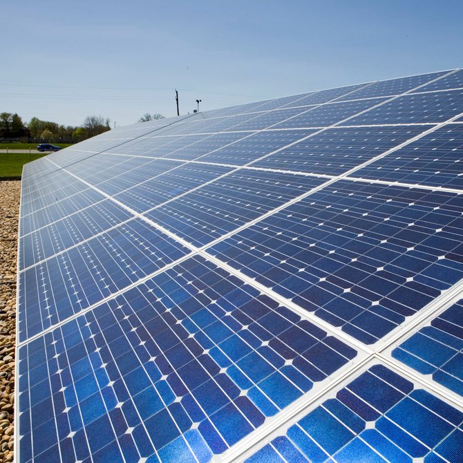 RockCleanEnRG's tweet photo. Solar PV has grown rapidly over the past decade. But how can it integrate with Battery Energy Storage to become a greater source of renewable energy? 
 
Visit our blog to find out more: https://t.co/G9dbAl6mSu https://t.co/L5Bp30USty