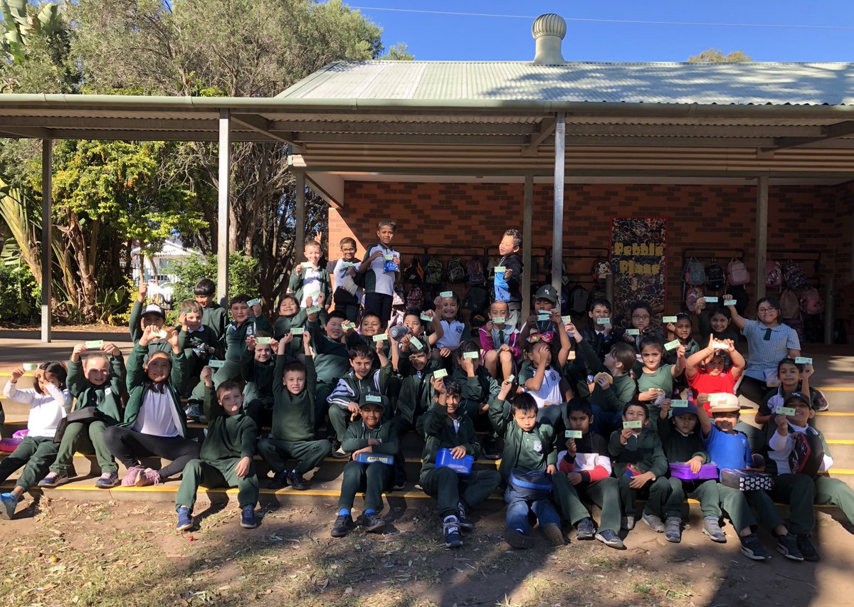 llai1109's tweet photo. 2DGM were so excited about receiving $1 canteen vouchers for being one of the finalists of the @IngleburnPs Country window display competition! 🥰 #ipsrocks @MarimMeakheil @JoeleneDagher https://t.co/7JChHoCYn2