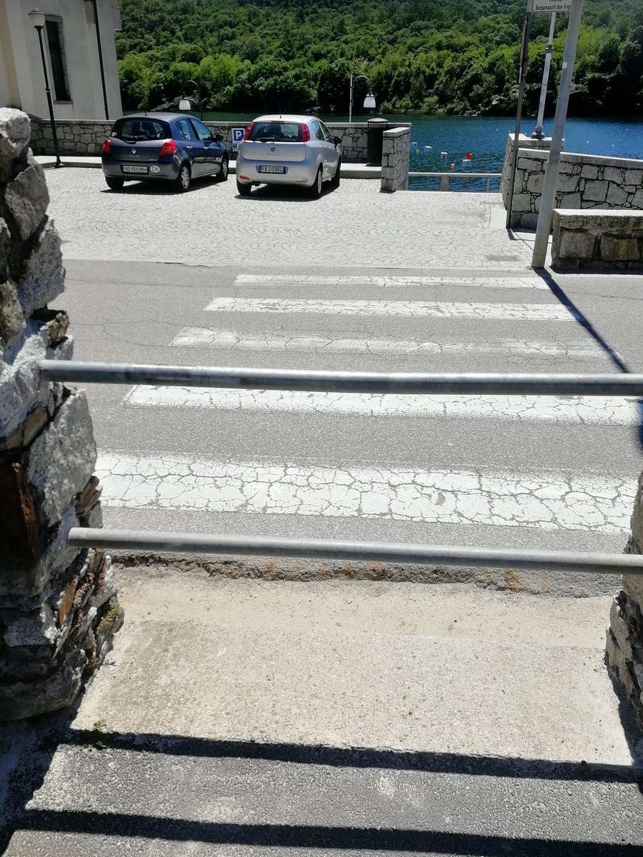 curziomo's tweet photo. @_youhadonejob1 good job, Mergozzo Lake, Italy 🇮🇹 https://t.co/NyydlDSPBn