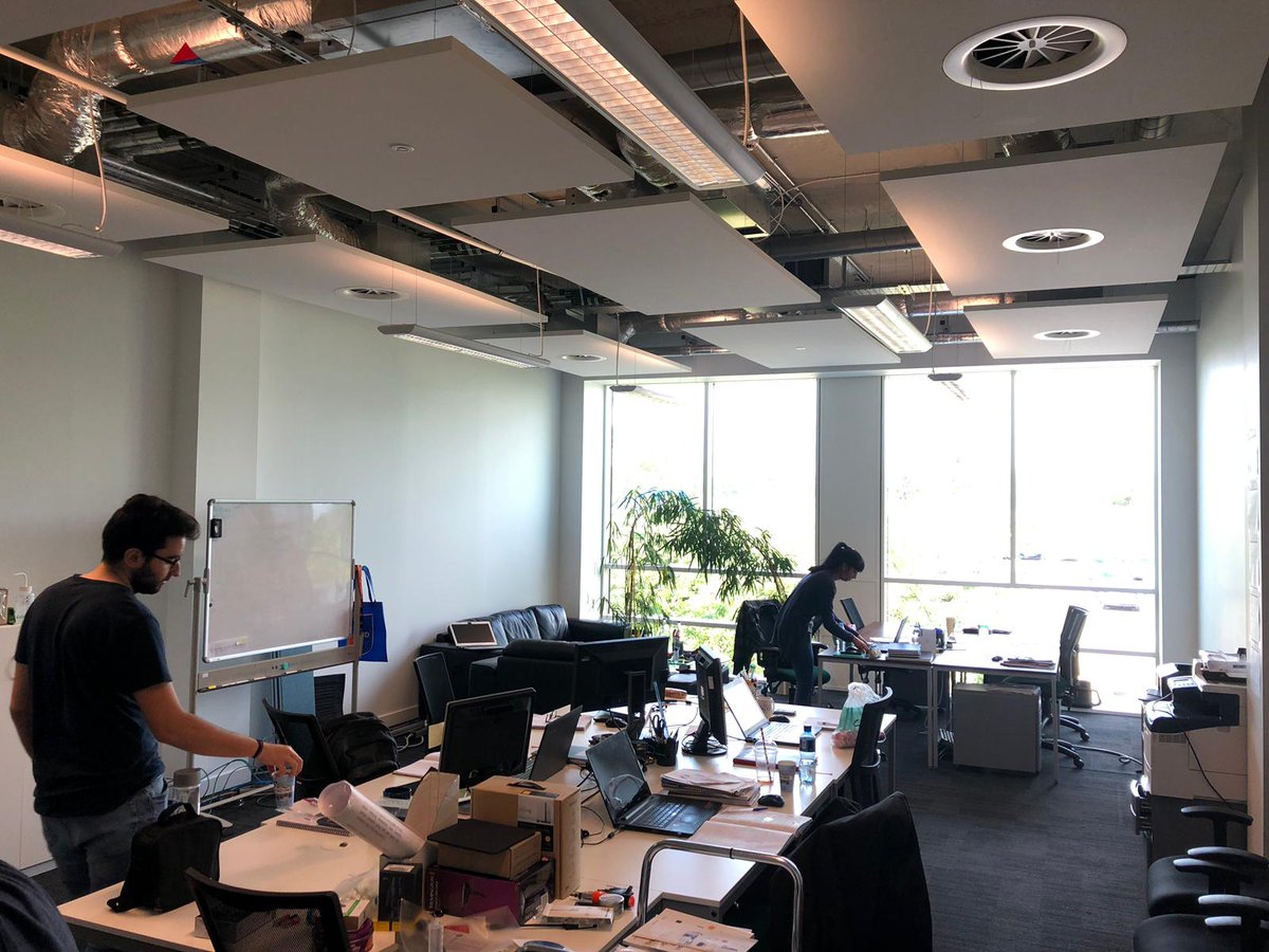 Welcome to the new <a href="/Aglariscell/">Aglaris Cell</a> office! 🏢🌴🖥️🖨️

Bright cool place for new bright and cool ideas.

@ @SteBioCat